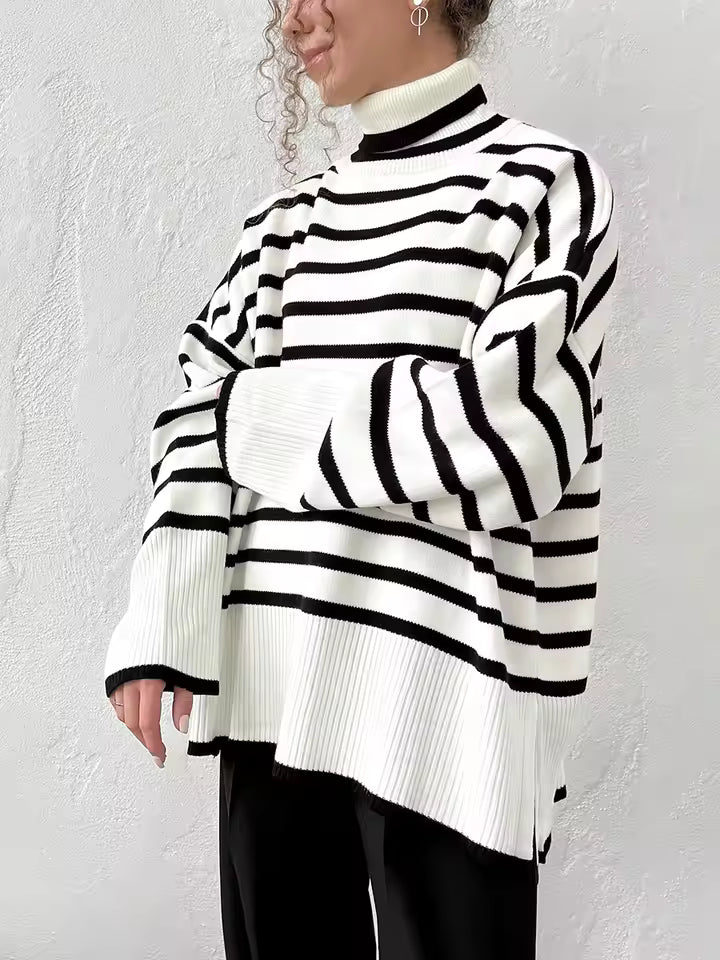 Dames trui – Oversized pasvorm – Wolmix gebreid – Coltrui met ribboorden – Gestreept