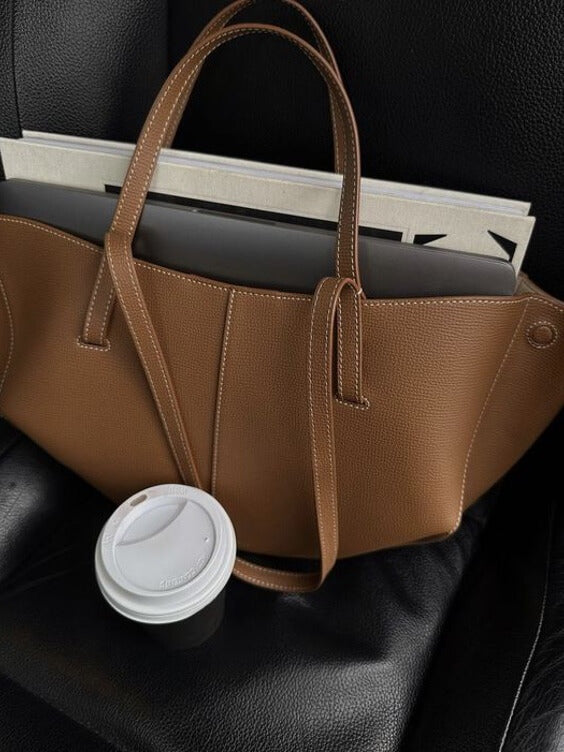Stijlvolle Ruime Leren Shopper voor Dames