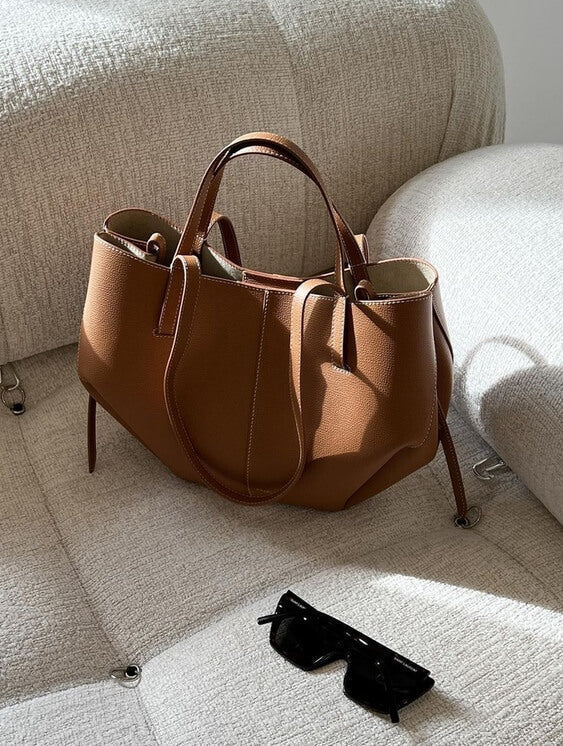 Stijlvolle Ruime Leren Shopper voor Dames