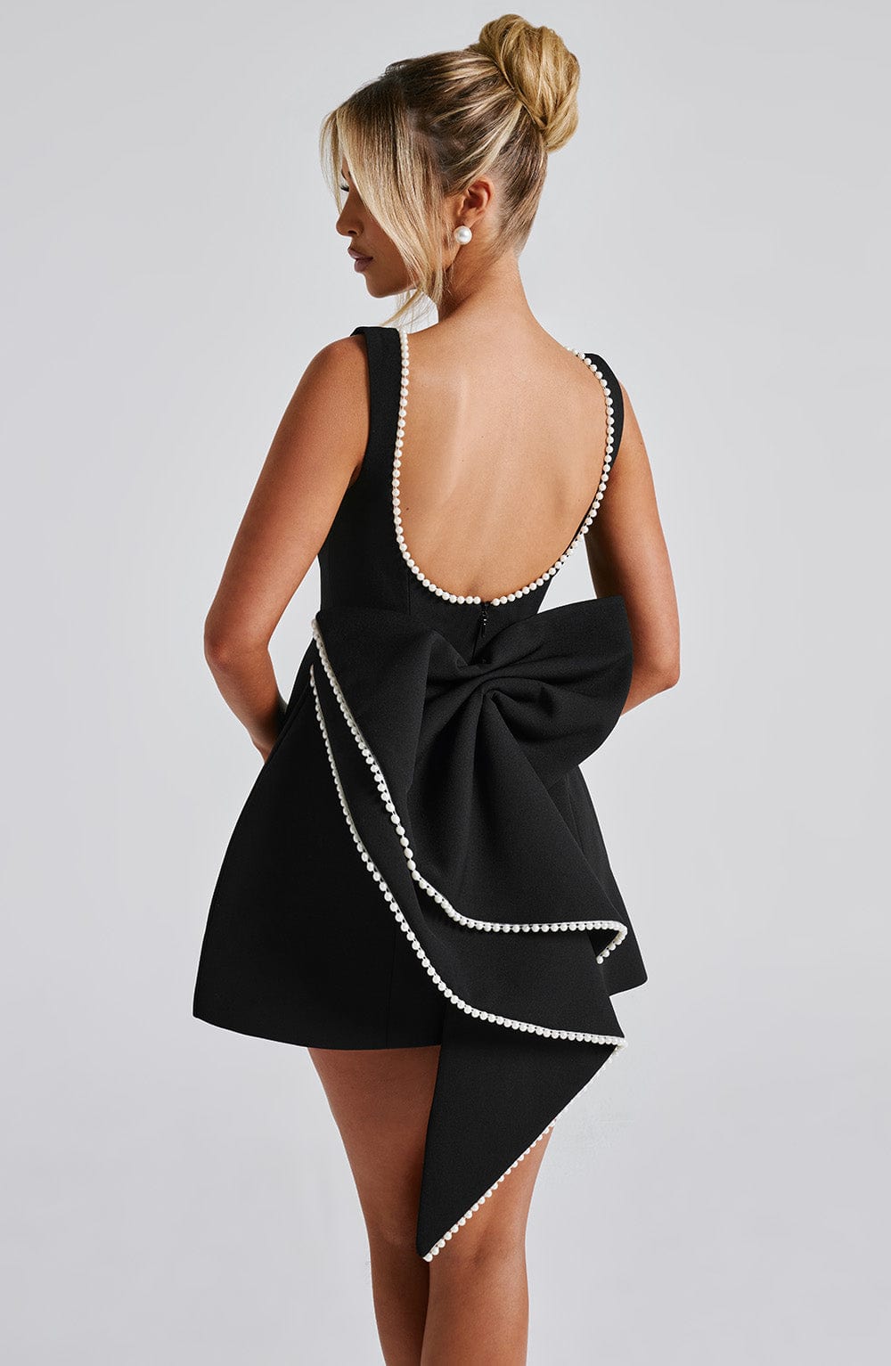 Monica Nauwsluitende Mini Jurk