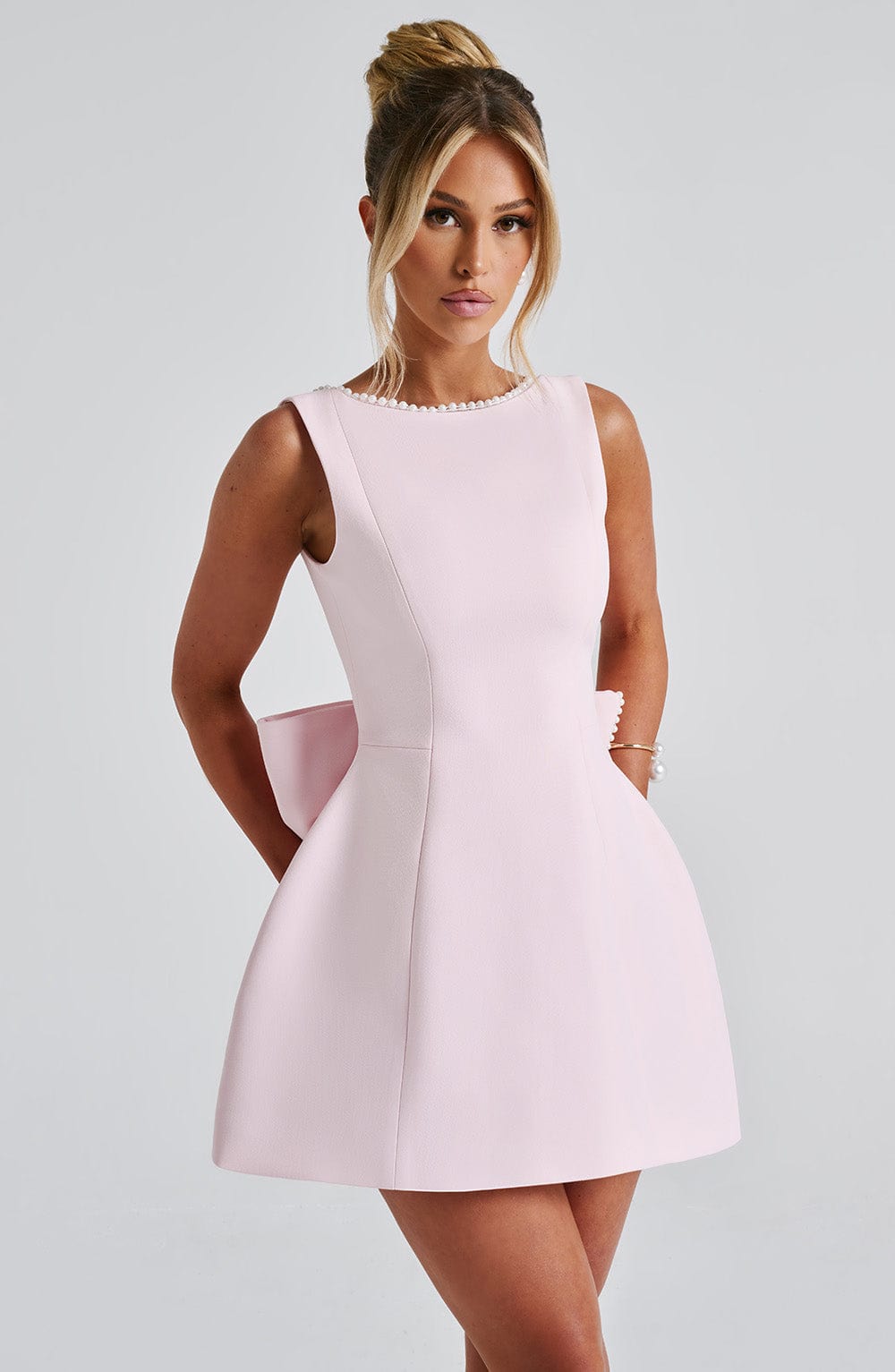 Monica Nauwsluitende Mini Jurk