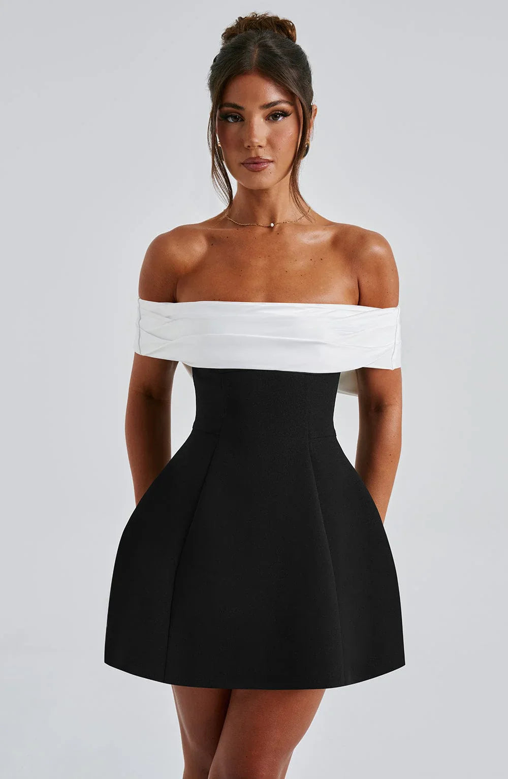 Noir Mini Jurk - Zwart/Wit