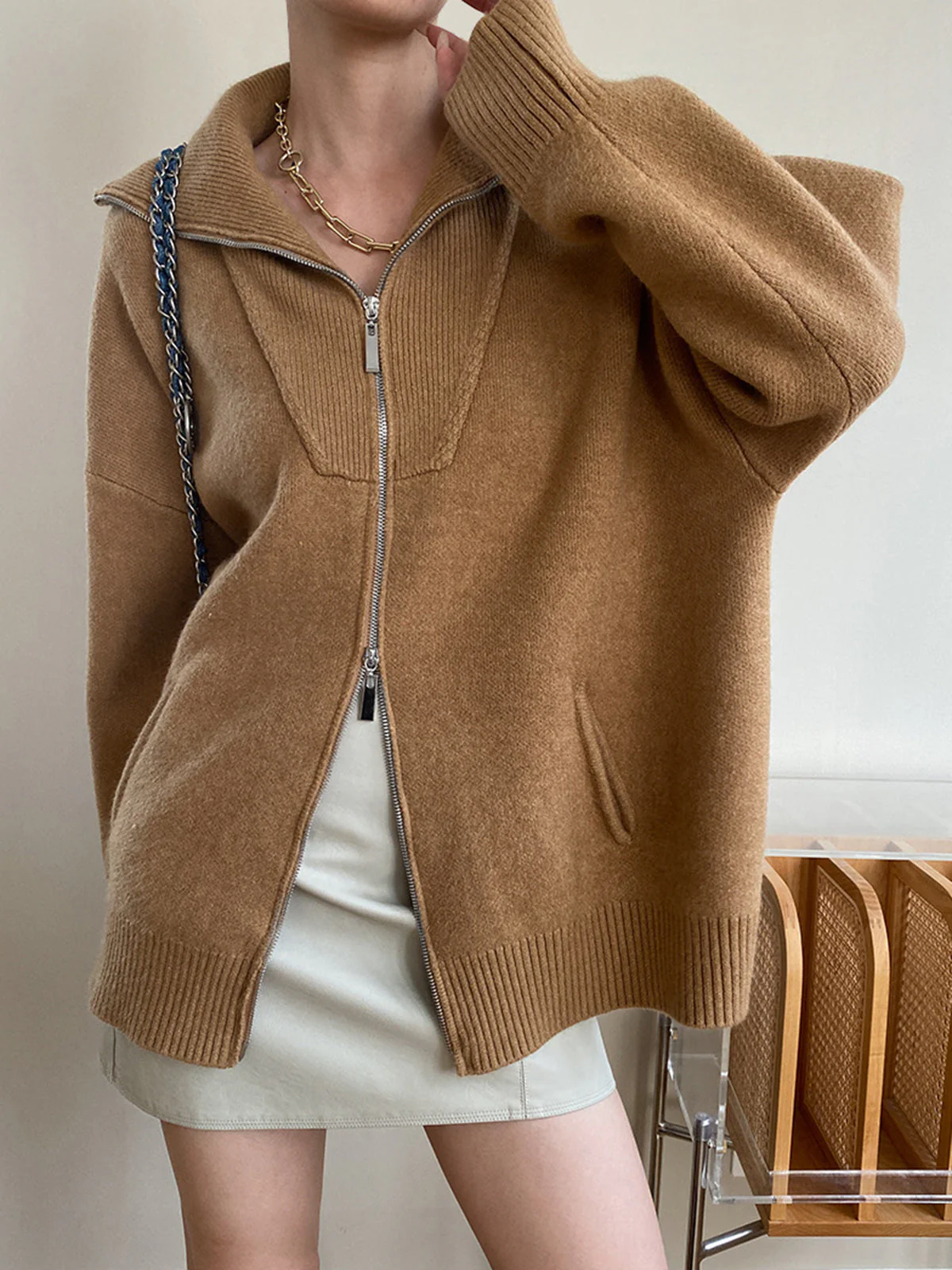 Damescardigan– Oversized Pasvorm – Wolbreisel – Ritssluiting – Open Kraag Casual Stijl