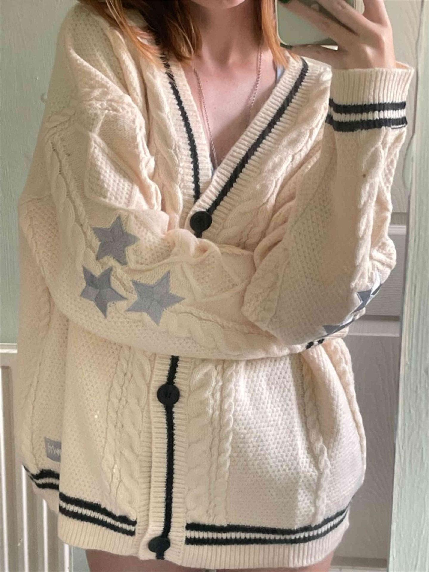 Dames Cardigan – Oversized Pasvorm – Wol Gebreid – V-Hals – Kabelpatroon – Sterdetails