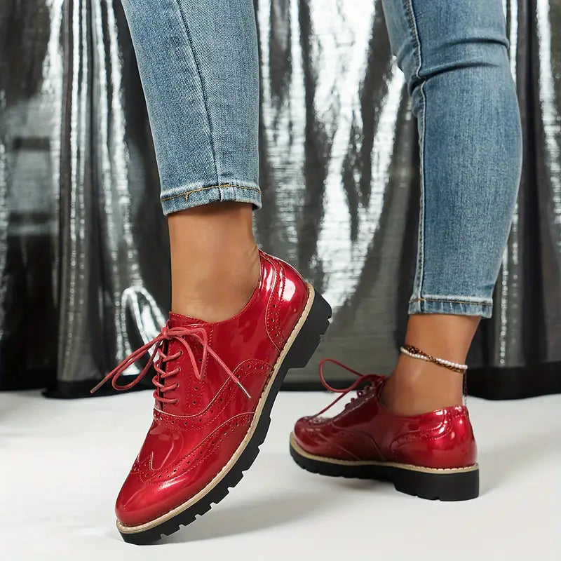 Glimmende Leren Schoenen – Perfect voor Formele Gelegenheden