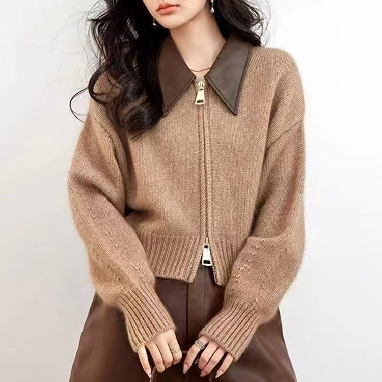 Dames Gebreid Vestjasje – Relaxed Fit – Wolmix – Leren Kraag – Cropped Model