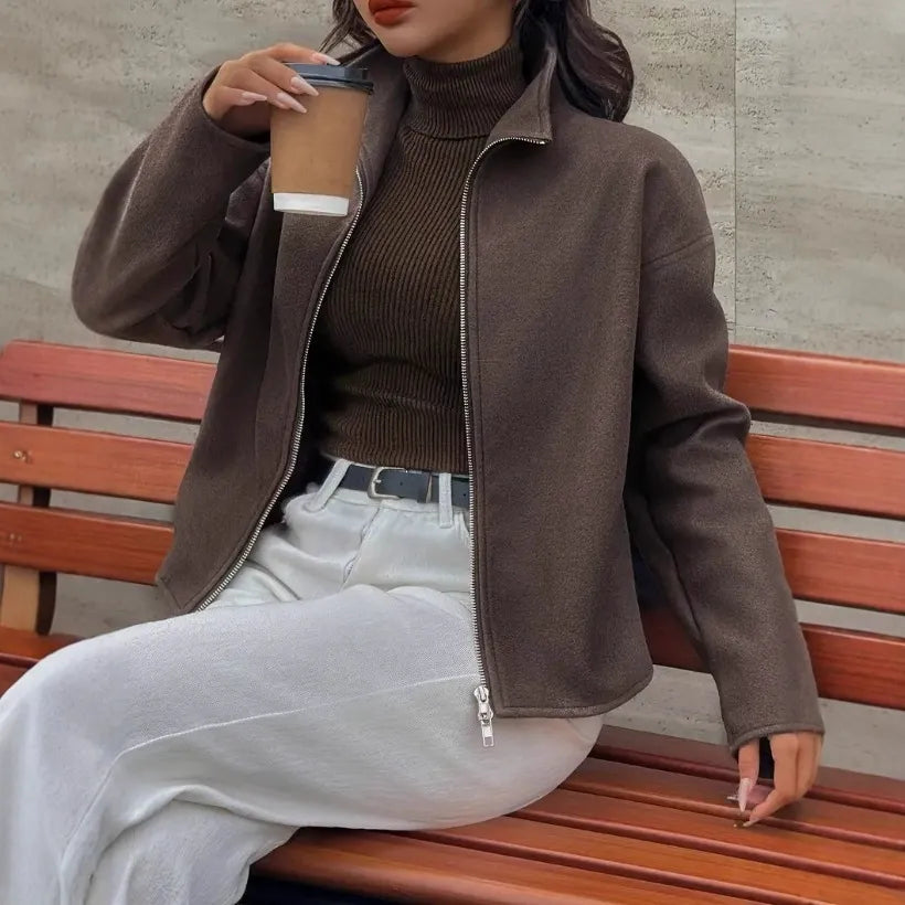 Dames Jas – Relaxte Pasvorm – Cropped Model – Lange Mouwen – Opstaande Kraag – Ritssluiting