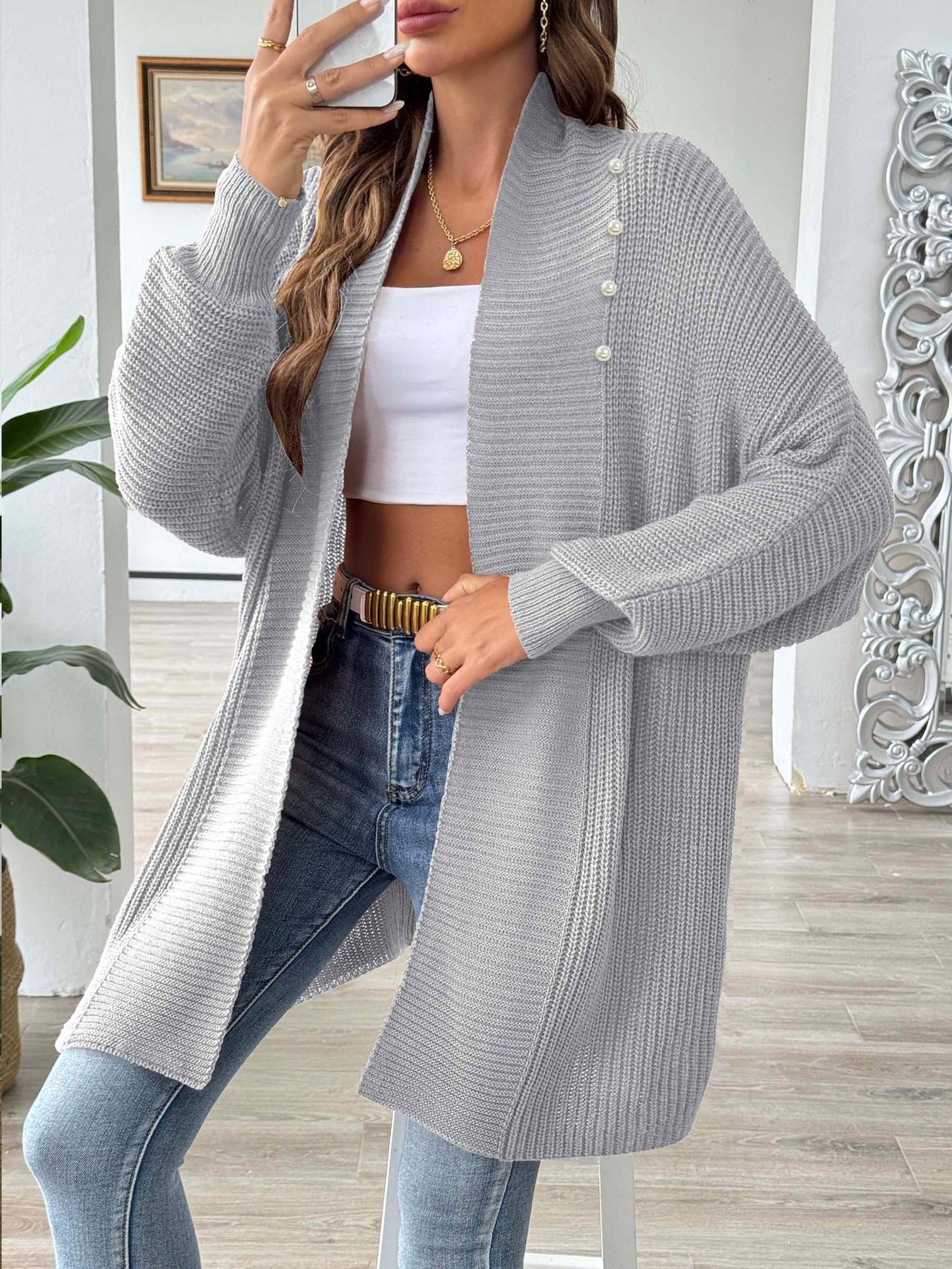 Dames Vest – Lang Model – Ribgebreid – Losvallend – Sjaalkraag – Parelknopen