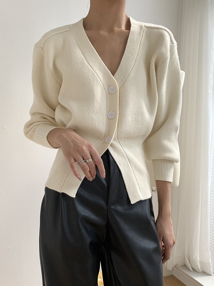 Dames Trui – V-hals – Ribgebreid – Los model – 3/4 mouw – Knoopsluiting