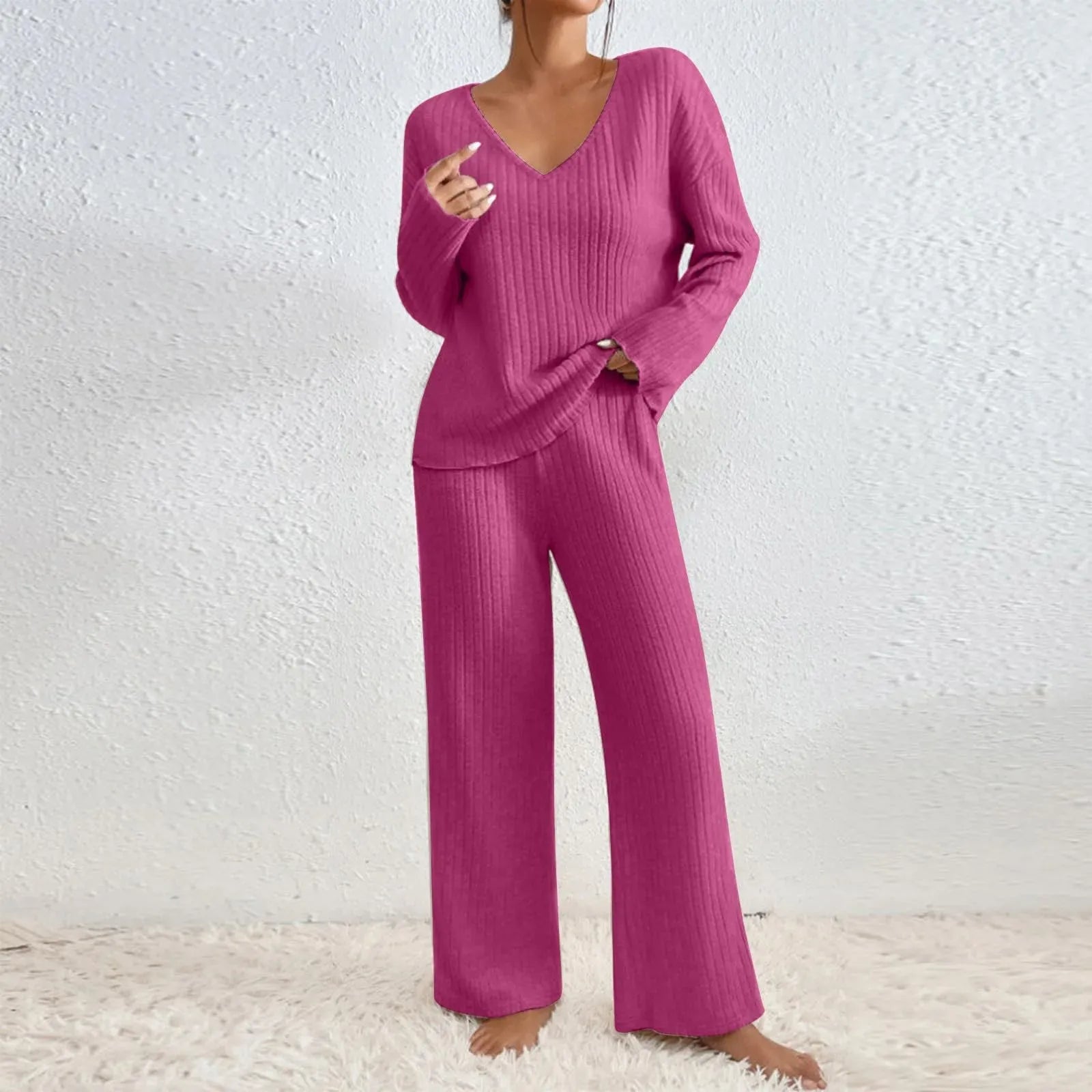 Dames Lounge Set – Ribgebreide Stof – V-hals Top – Wijde Pijpen – Relaxte Pasvorm