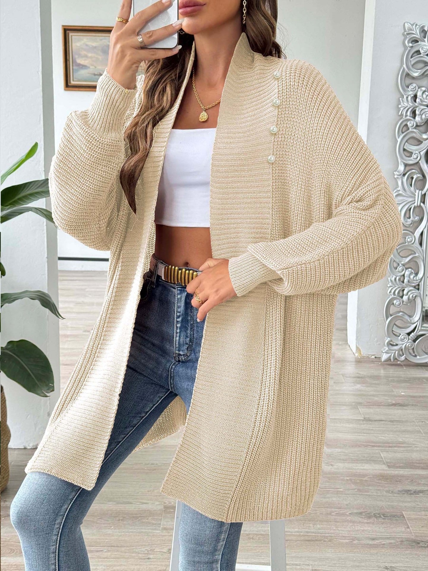 Dames Vest – Lang Model – Ribgebreid – Losvallend – Sjaalkraag – Parelknopen
