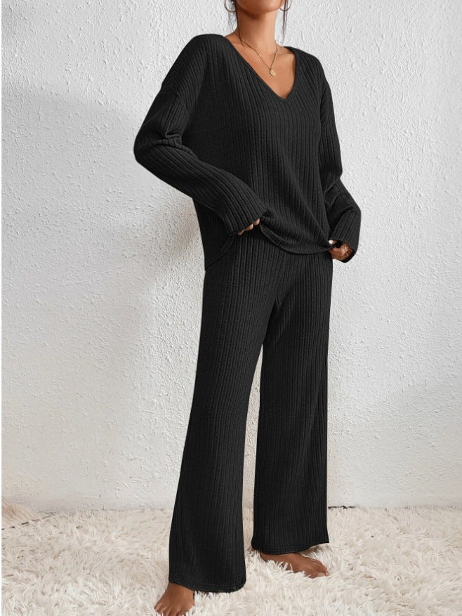 Dames Lounge Set – Ribgebreide Stof – V-hals Top – Wijde Pijpen – Relaxte Pasvorm
