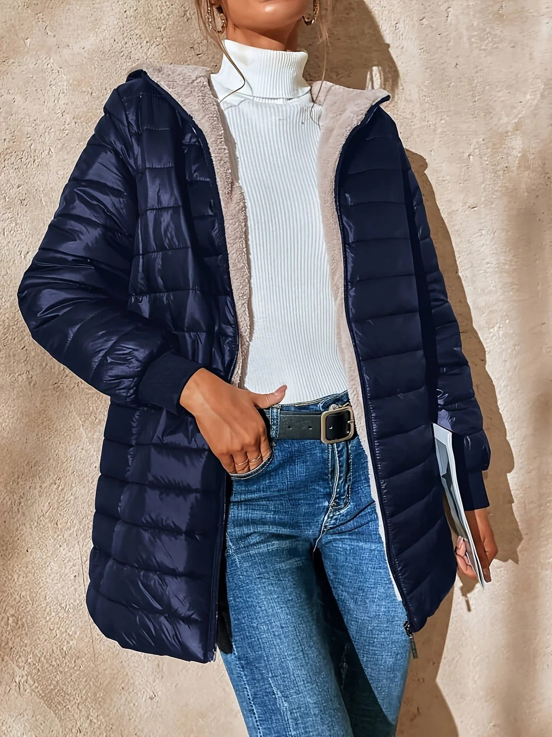 Dames Lange Gewatteerde Jas – Fleece Voering – Relaxte Pasvorm – Ribboorden – Rits