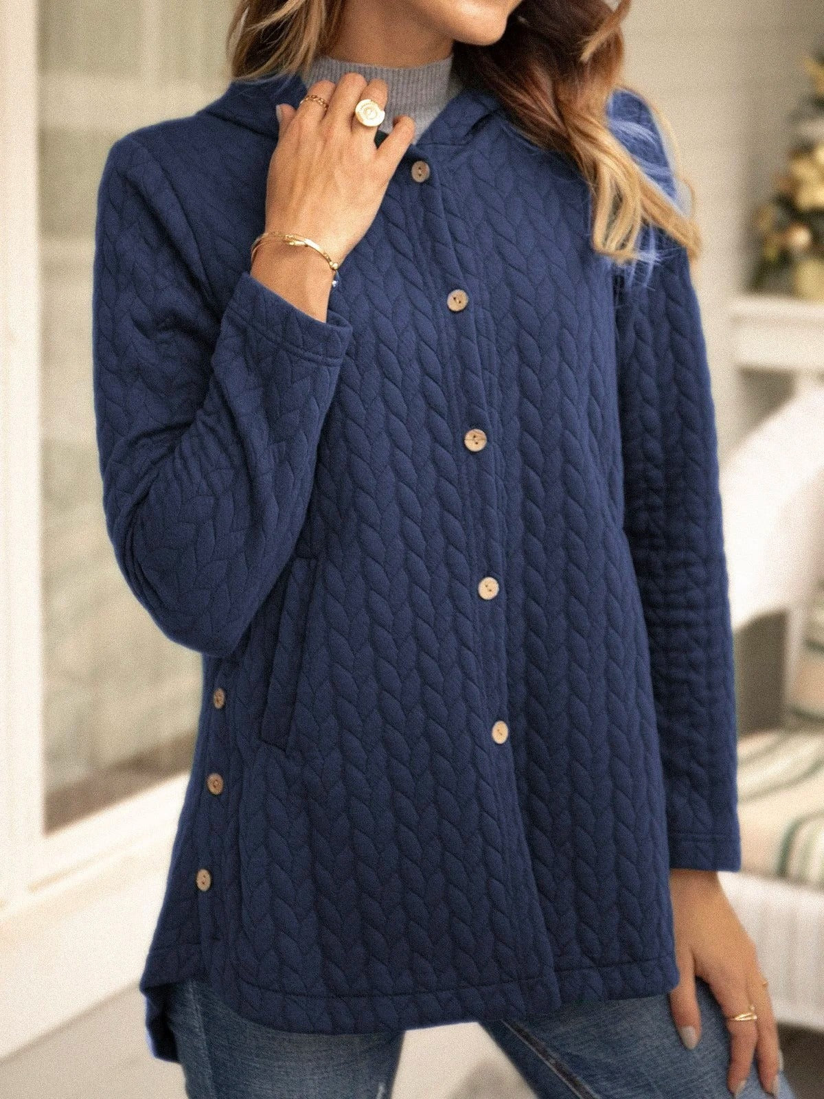 Dames Hoodie Sweatshirt – Relaxte Pasvorm – Gewatteerd – Knoopsluiting – Mid-Lange Casual Look