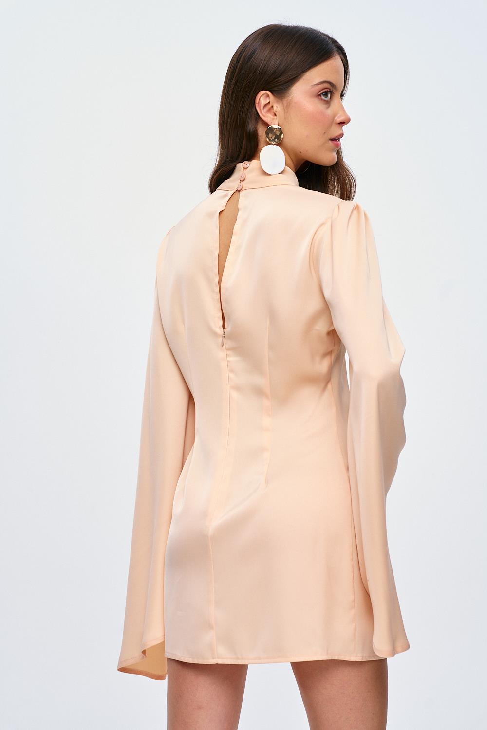 Satijnen Zalmroze Mini Jurk met Mouwdetail