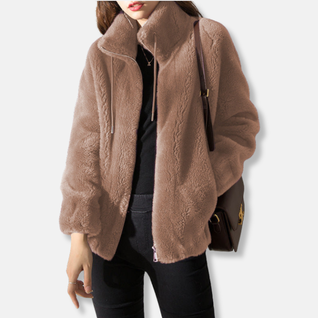 Women's Teddy Coat – Relaxed Fit – Soft Plush Fabric – High Collar – Zipper Closure
