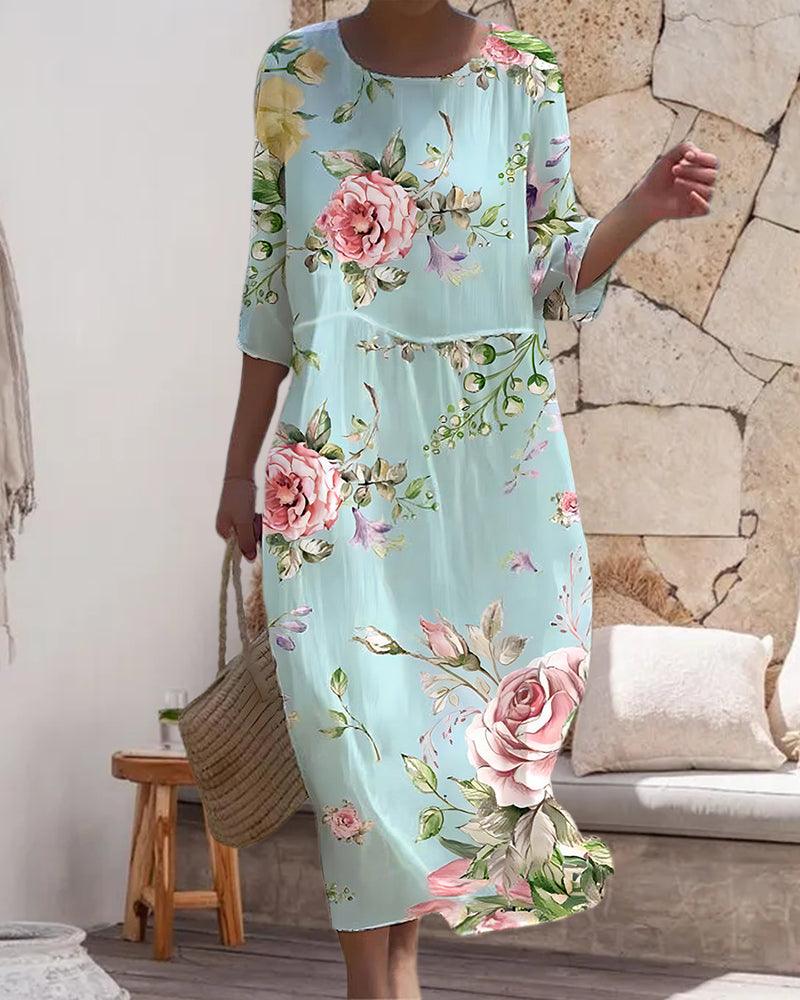 Vrouwelijke Maxi Jurk met Bloemenprint en Subtiele Buikbedekking