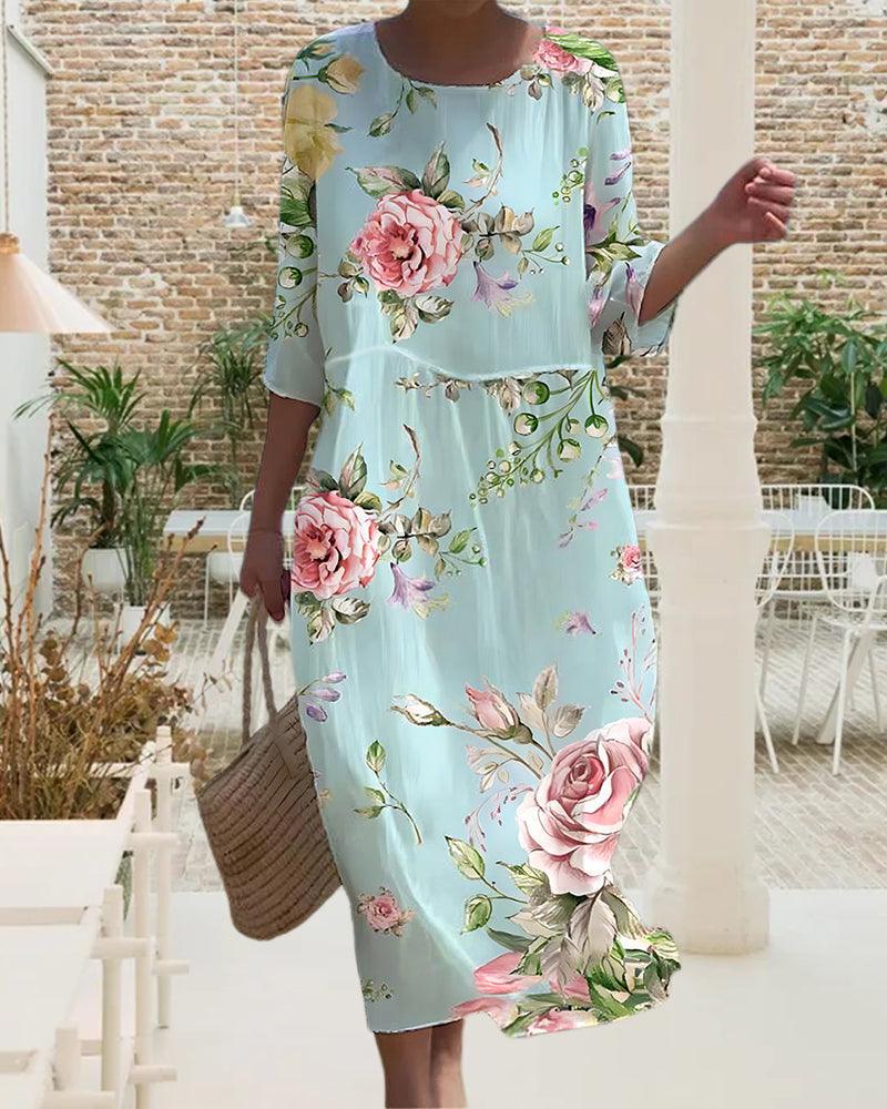 Vrouwelijke Maxi Jurk met Bloemenprint en Subtiele Buikbedekking